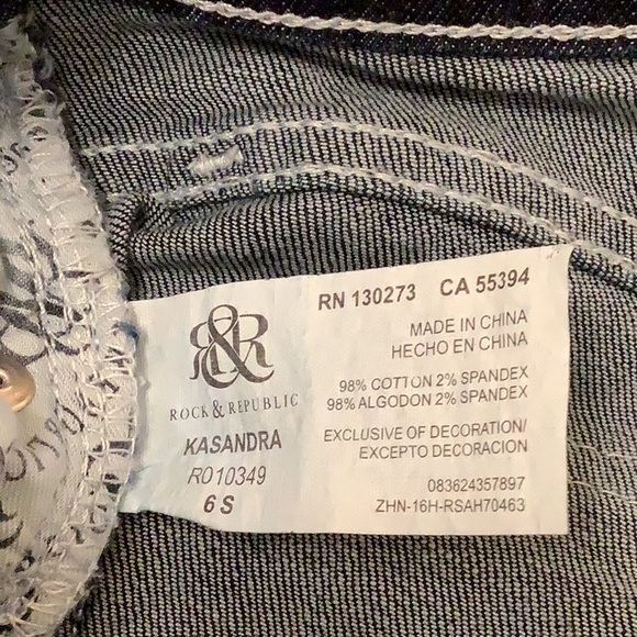 Rock & Republic Kasandra Bootcut, Embroidered Jeans, Size 6S - Picture 14 of 14